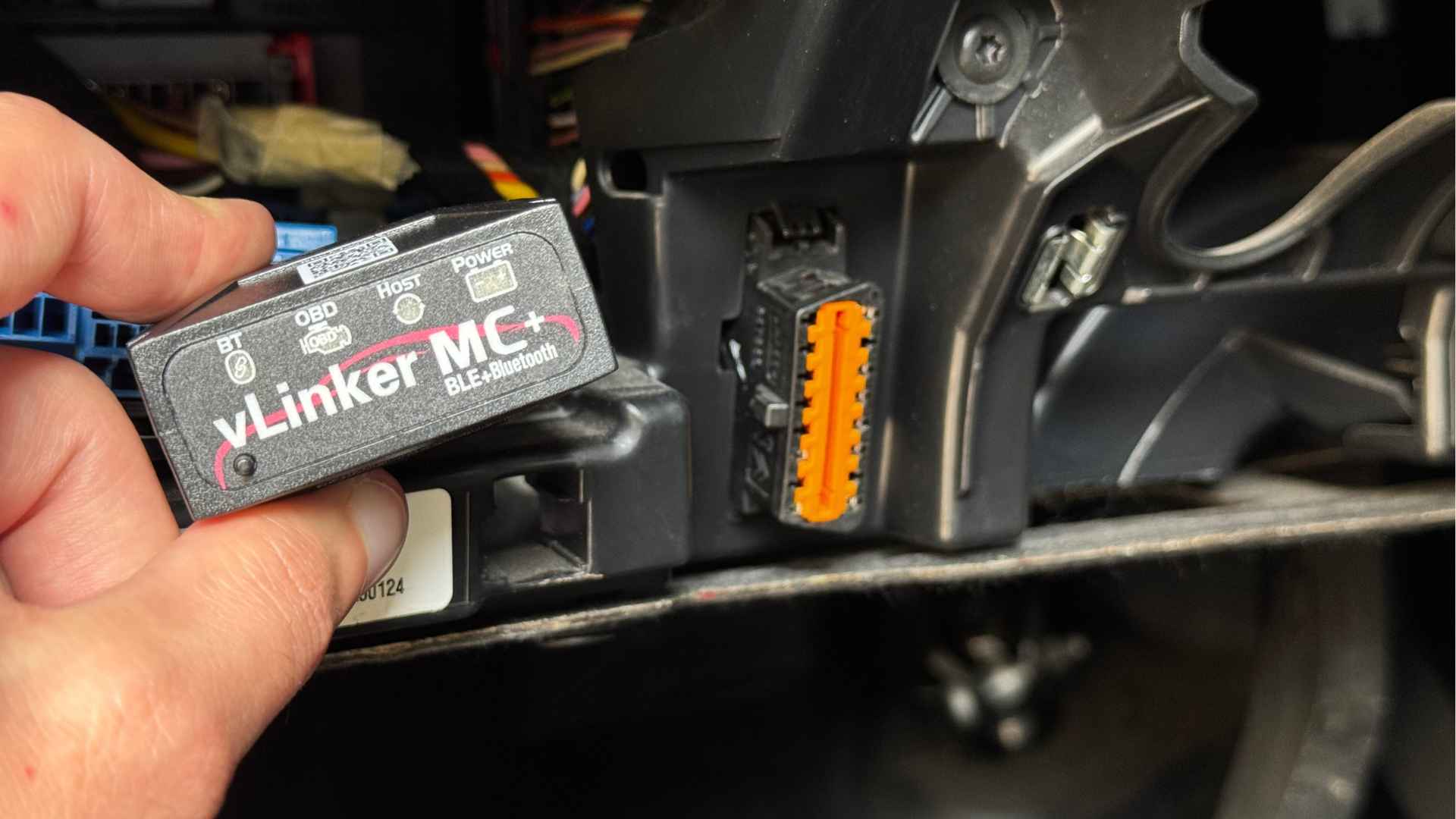 Quelle prise OBD compatible avec Electus ?